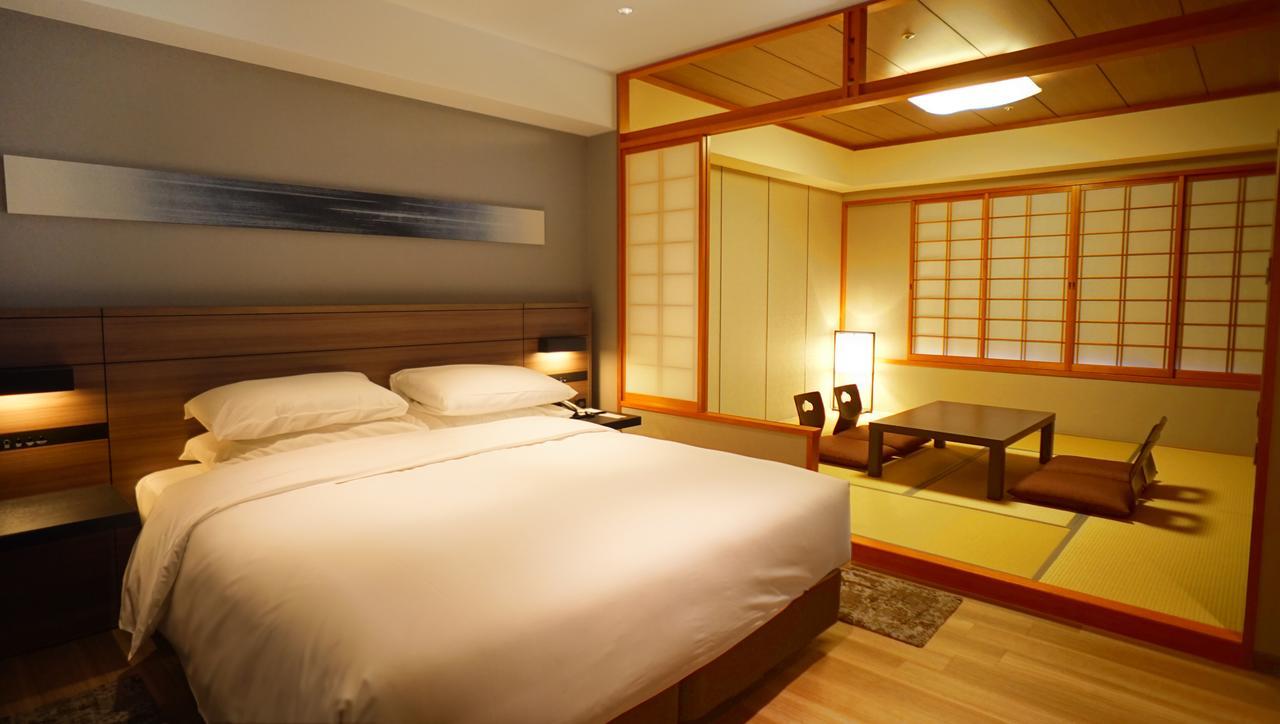 Nanki-Shirahama Marriott Hotel Экстерьер фото A room at the hotel