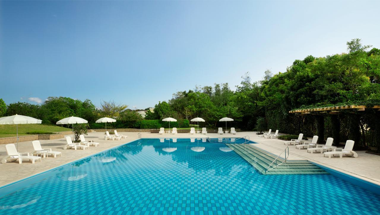 Nanki-Shirahama Marriott Hotel Экстерьер фото Swimming pool